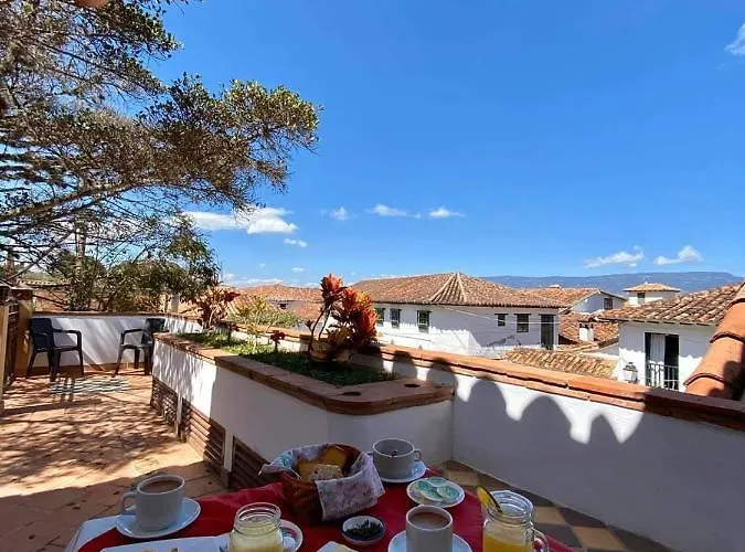 La Casa Del Arbol Hotel Boutique Villa De Leyva